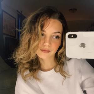 Meet your Posher, Anna